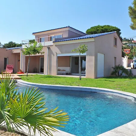 Villa Coryphene Pied Dans L Eau *