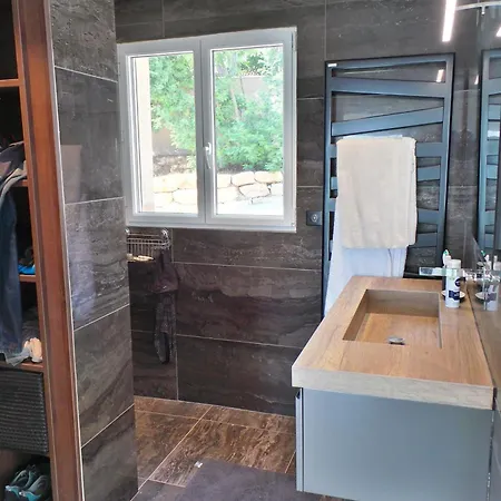 Villa Coryphène Pied Dans L Eau Les Issambres