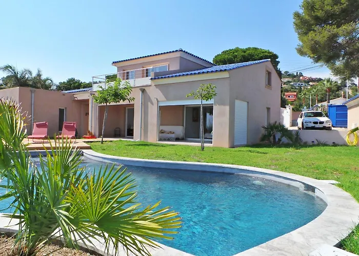 Villa Coryphene Pied Dans L Eau *